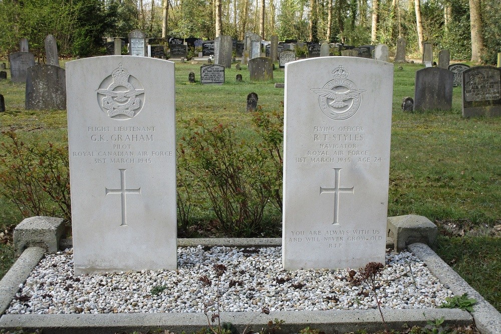 Commonwealth War Graves Municipal Cemetery Hollandscheveld