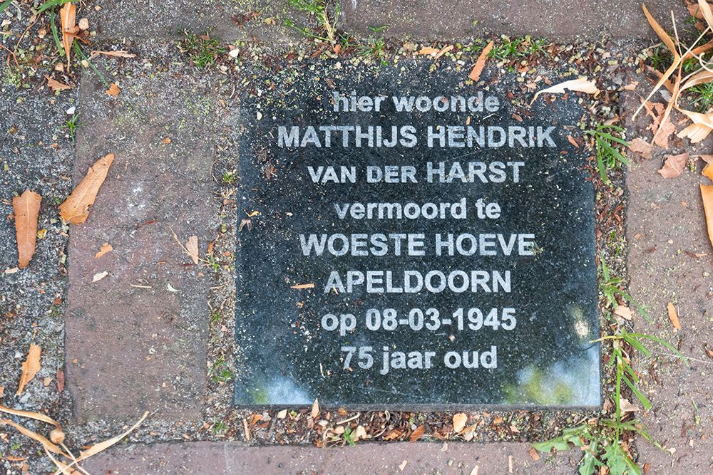 Memorial Stone Madoerastraat 23