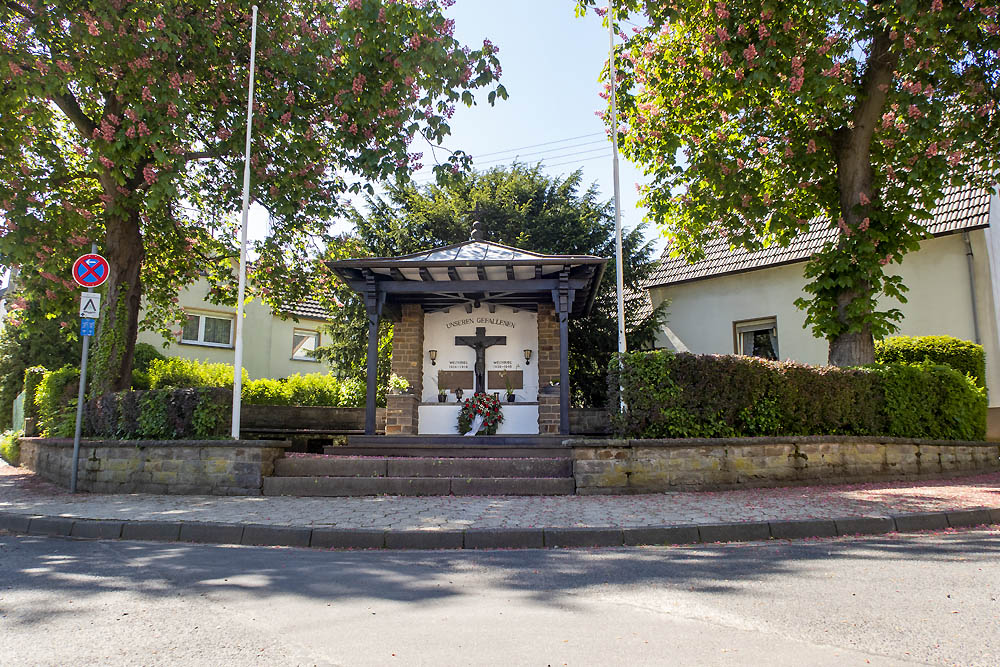 Oorlogsmonument Lhndorf #1