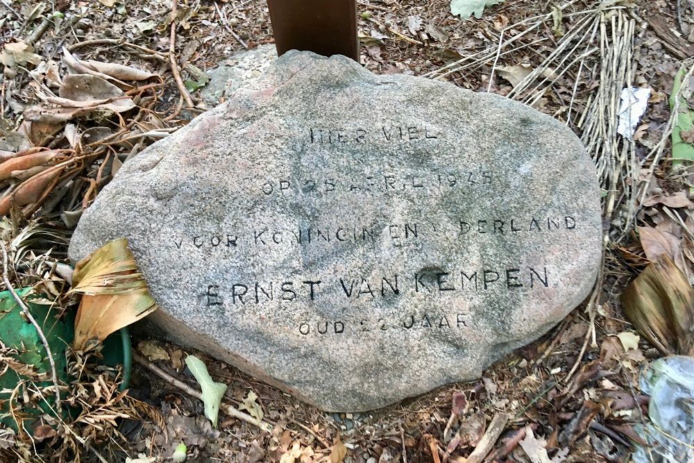 Monument Ernst van Kempen