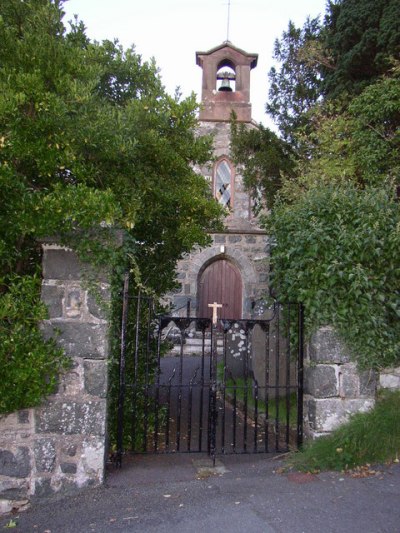 Commonwealth War Graves St. Celynin Churchyard