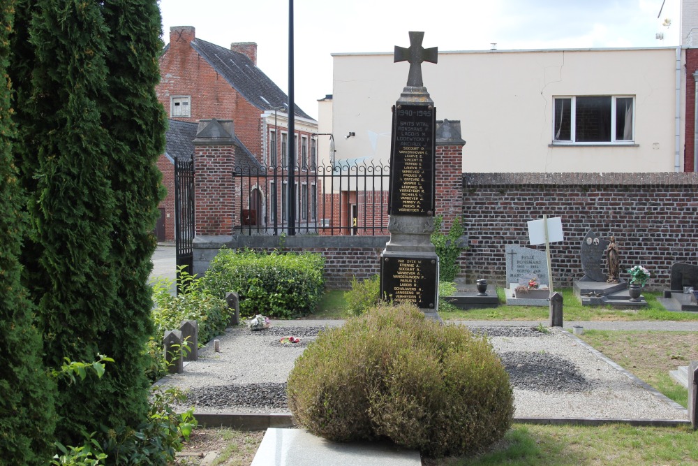 Oorlogsmonument Ottenburg #3