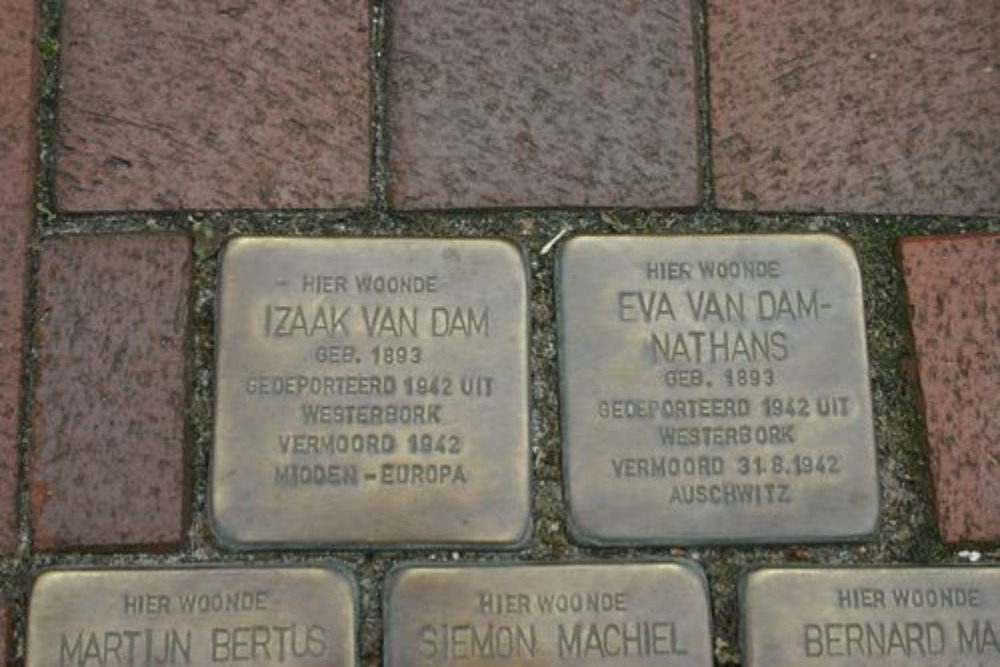 Stolpersteine Stationsweg 42 #2