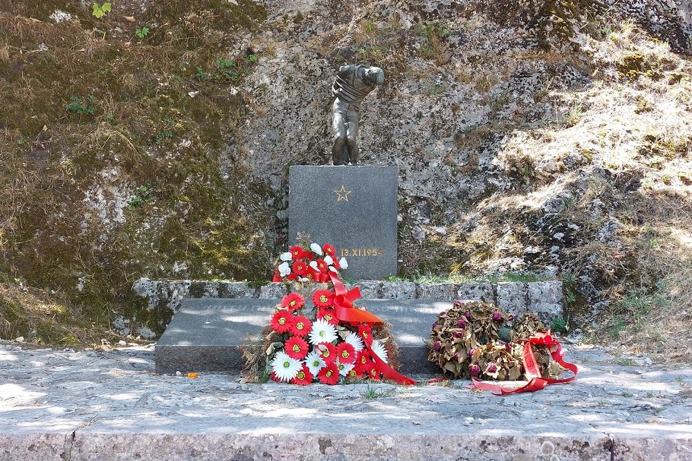 Monument Omgekomen Partizanen