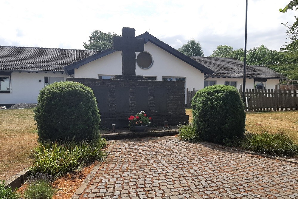 Oorlogsmonument Zingsheim #2