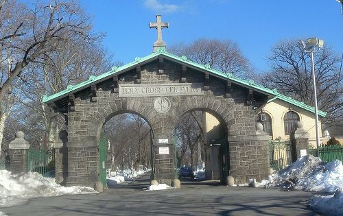 Oorlogsgraf van het Gemenebest Holy Cross Cemetery