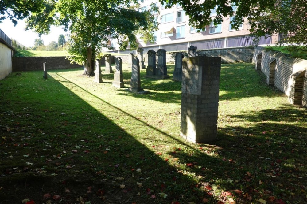 Memorial Jewish Cemetery Gulpen