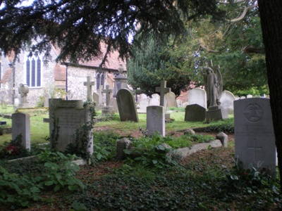 Commonwealth War Graves St. Mary Parish Churchyard