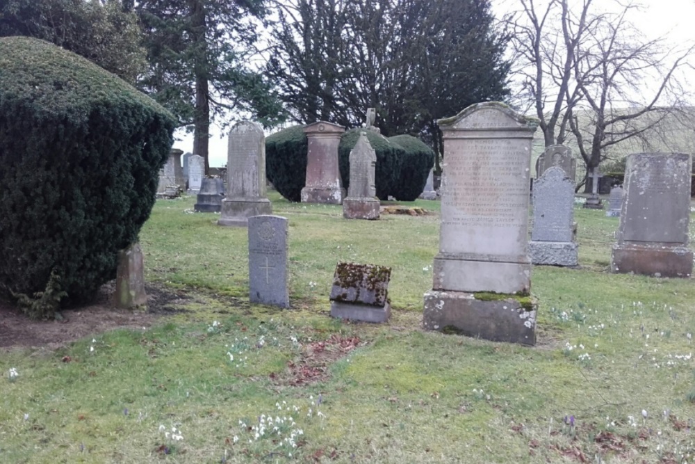 Oorlogsgraven van het Gemenebest Broughton Old Churchyard