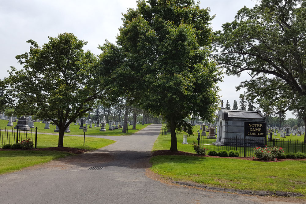 American War Graves Notre Dame Cemetery