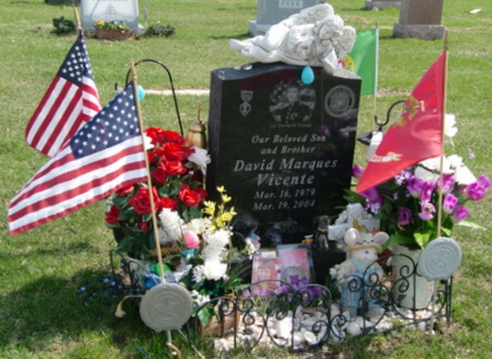 American War Grave Elmwood Cemetery