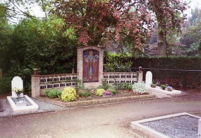 Nederlandse Oorlogsgraven Rooms Katholieke Begraafplaats Baarlo
