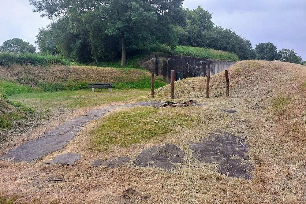 Remains G-Casemate Fort 't Hemeltje #5