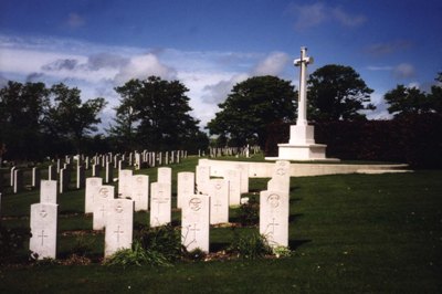 Commonwealth War Graves Bear Road Cemetery