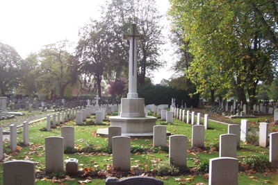 Commonwealth War Graves Edmonton Cemetery