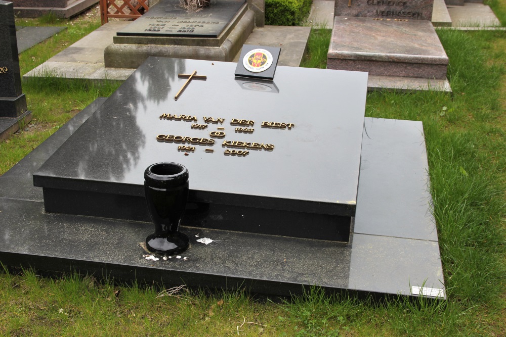 Belgian Graves Veterans Ressegem