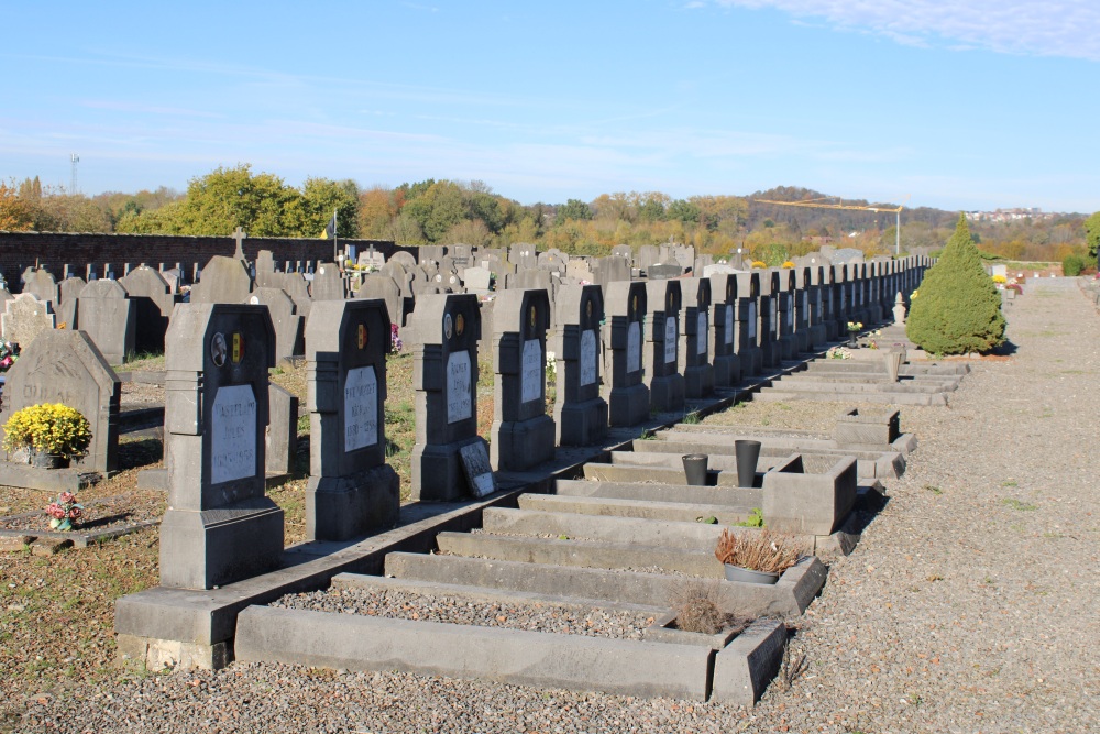Belgian Graves Veterans Morlanwelz