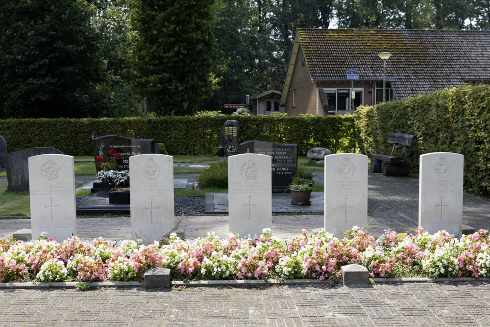 Oorlogsgraven van het Gemenebest Rooms Katholieke Begraafplaats De Lutte #2