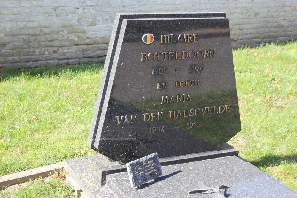 Belgian Graves Veterans Zegelsem