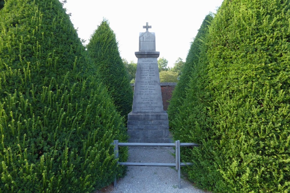 Oorlogsmonument Petite-Chapelle #1