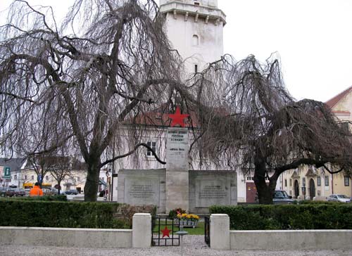 Monument Rode Leger Bruck an der Leitha