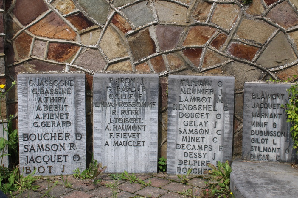 War Memorial Biesmere #3