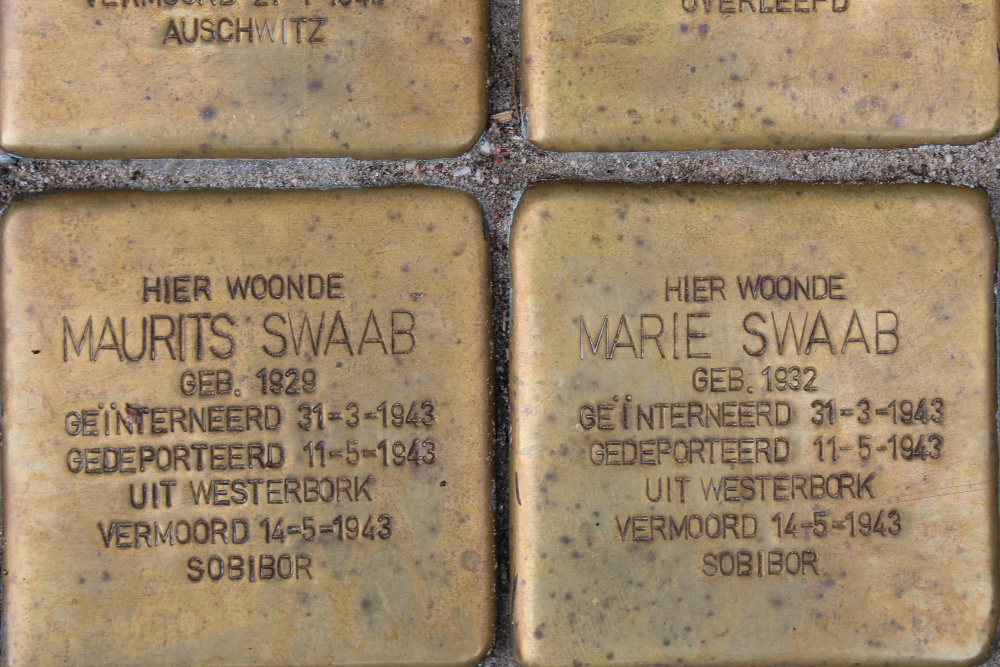 Stolpersteine Topaasstraat 2 #4