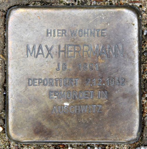 Stolpersteine Nürnberger Straße 33 #3