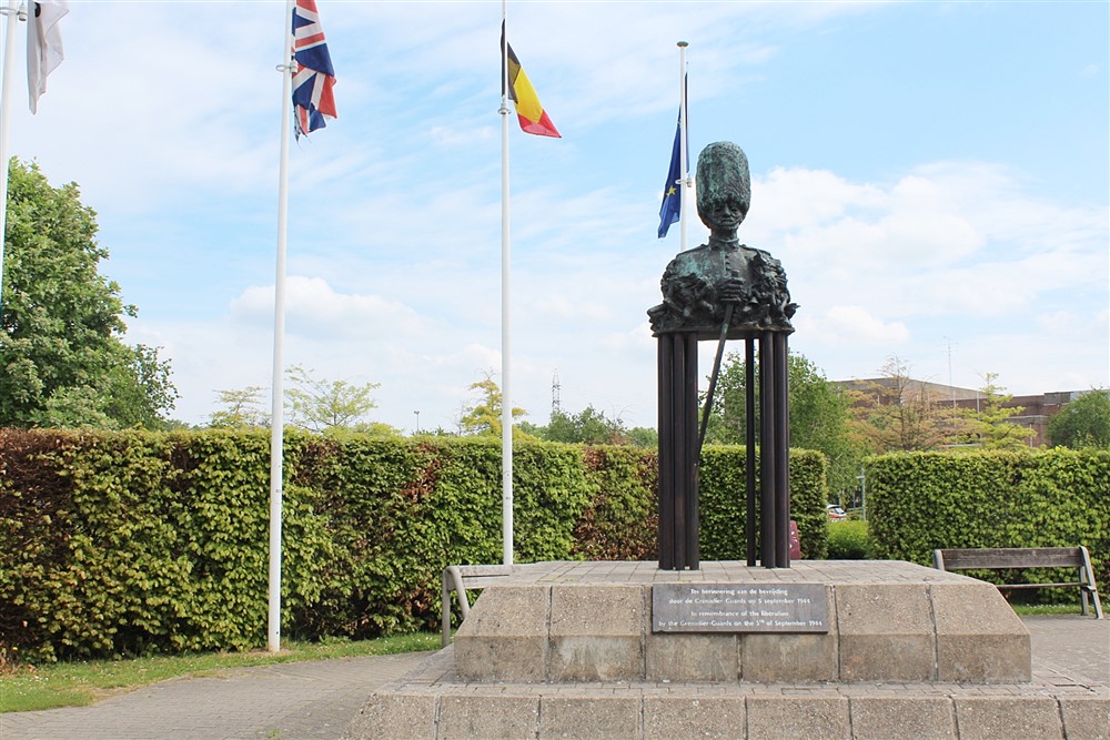 Monument Grenadier Guard Aarschot