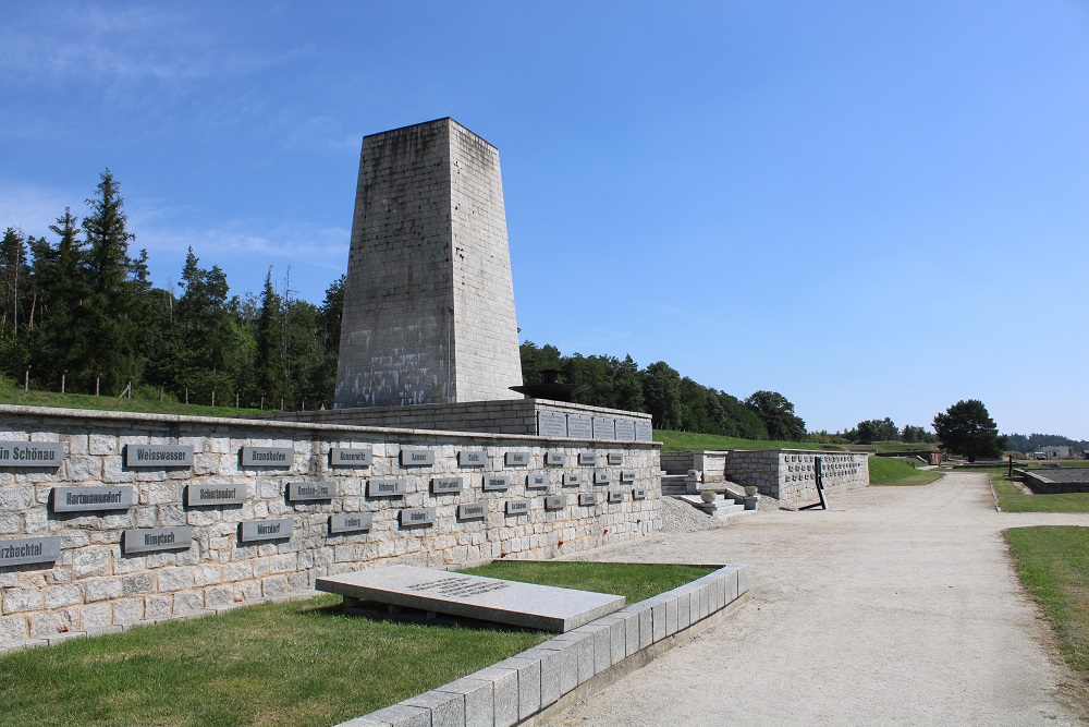 Mausoleum Monument KZ Gross-Rosen #3