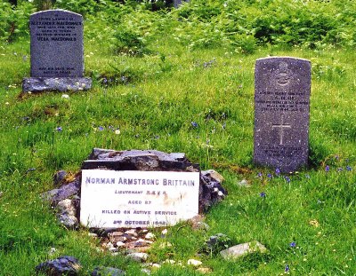 Commonwealth War Graves Roshven Burial Ground