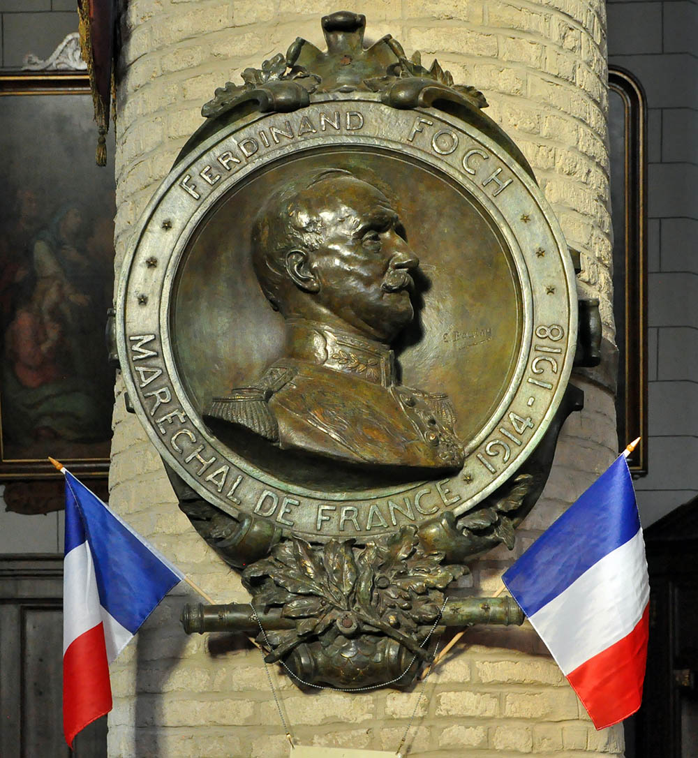 Memorial Marshal Foch Collgiale Notre-Dame  Cassel