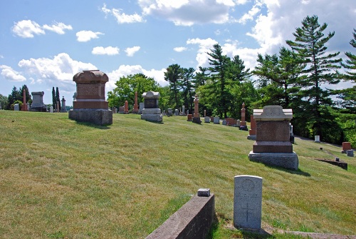 Oorlogsgraf van het Gemenebest St. Jerome's Cemetery