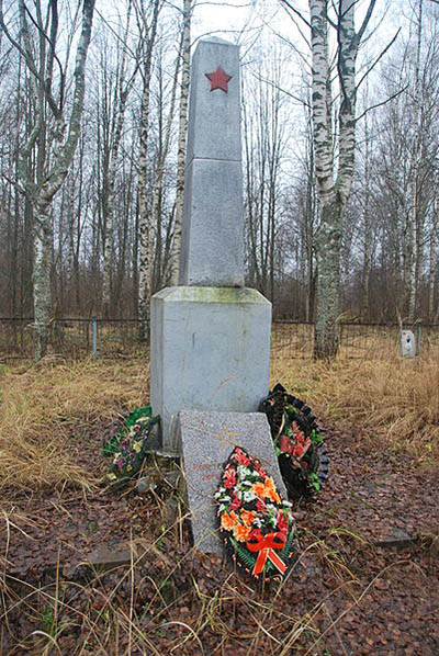 Mass Grave Soviet Soldiers Rabochiy Pos No. 5