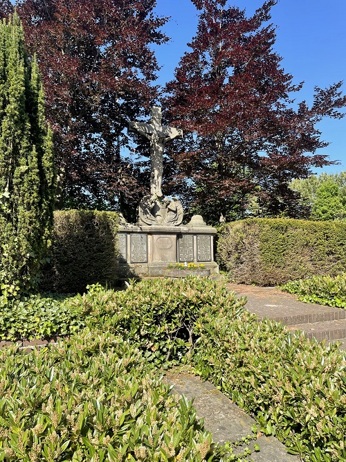 War Memorial Hansell Cemetery #4