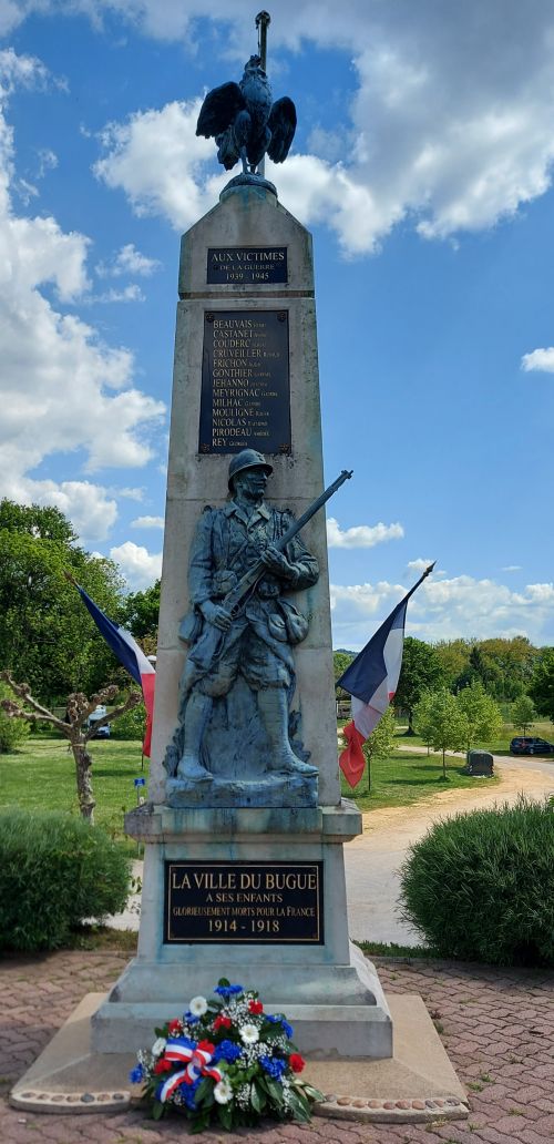 War Memorial Le Bugue #2