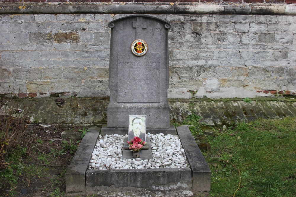 Belgian War Grave Moerzeke