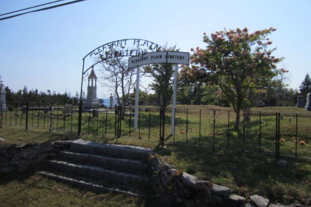 Commonwealth War Grave Pleasant Plains Cemetery