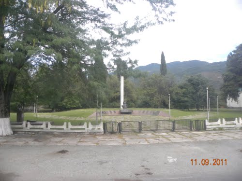 War Memorial Ipnari