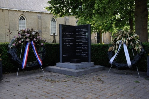 War Memorial Arum