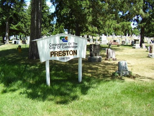 Commonwealth War Graves Preston Public Cemetery