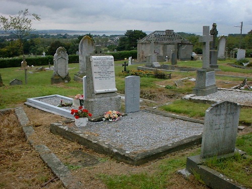 Commonwealth War Graves St. Fintan's Cemetery