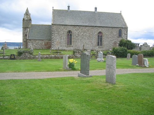 Oorlogsgraven van het Gemenebest Kilmuir Easter Churchyard