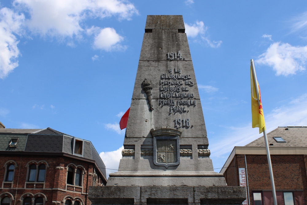 Oorlogsmonument Chtelineau #2