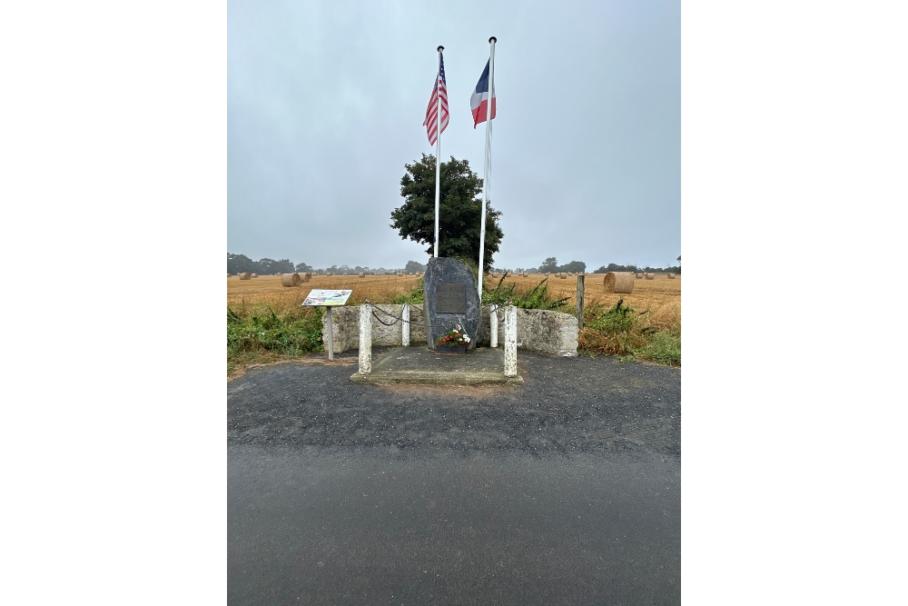 Memorial Former Airfield A-1 9th USAAF