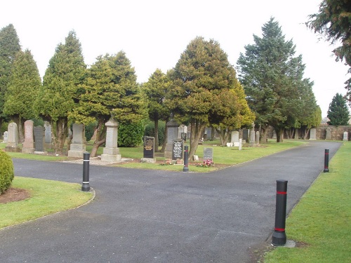 Oorlogsgraven van het Gemenebest West Calder Cemetery
