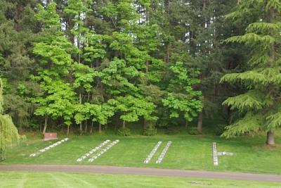 Commonwealth War Graves Royal Oak Burial Park