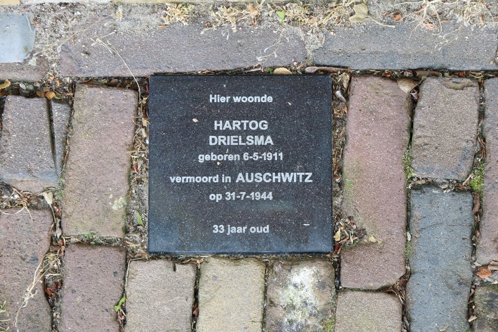 Memorial Stone Groot Nieuwland 32
