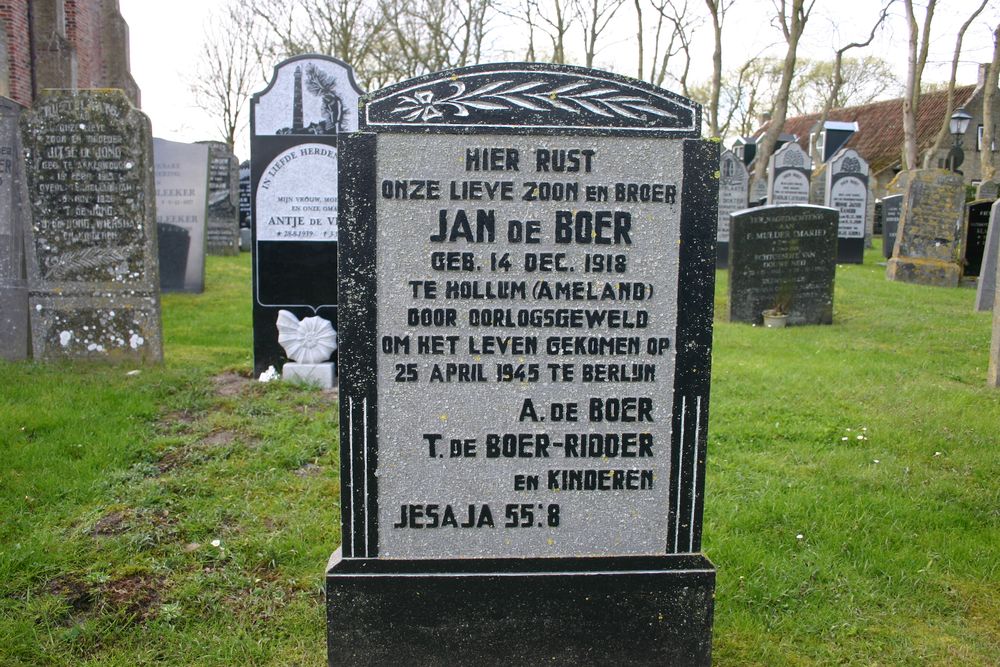Dutch War Grave Municipal Cemetery