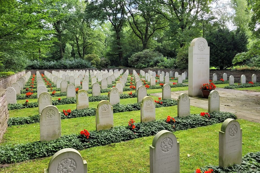 Dutch War Cemetery Osterholzer Friedhof Bremen